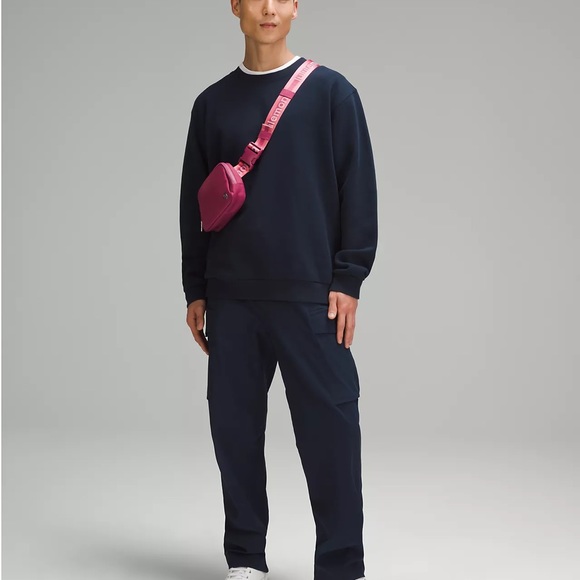 Lululemon Everywhere Belt Bag 1L Wordmark- Washed Mauve/Sakura Pink/White - Picture 9 of 9